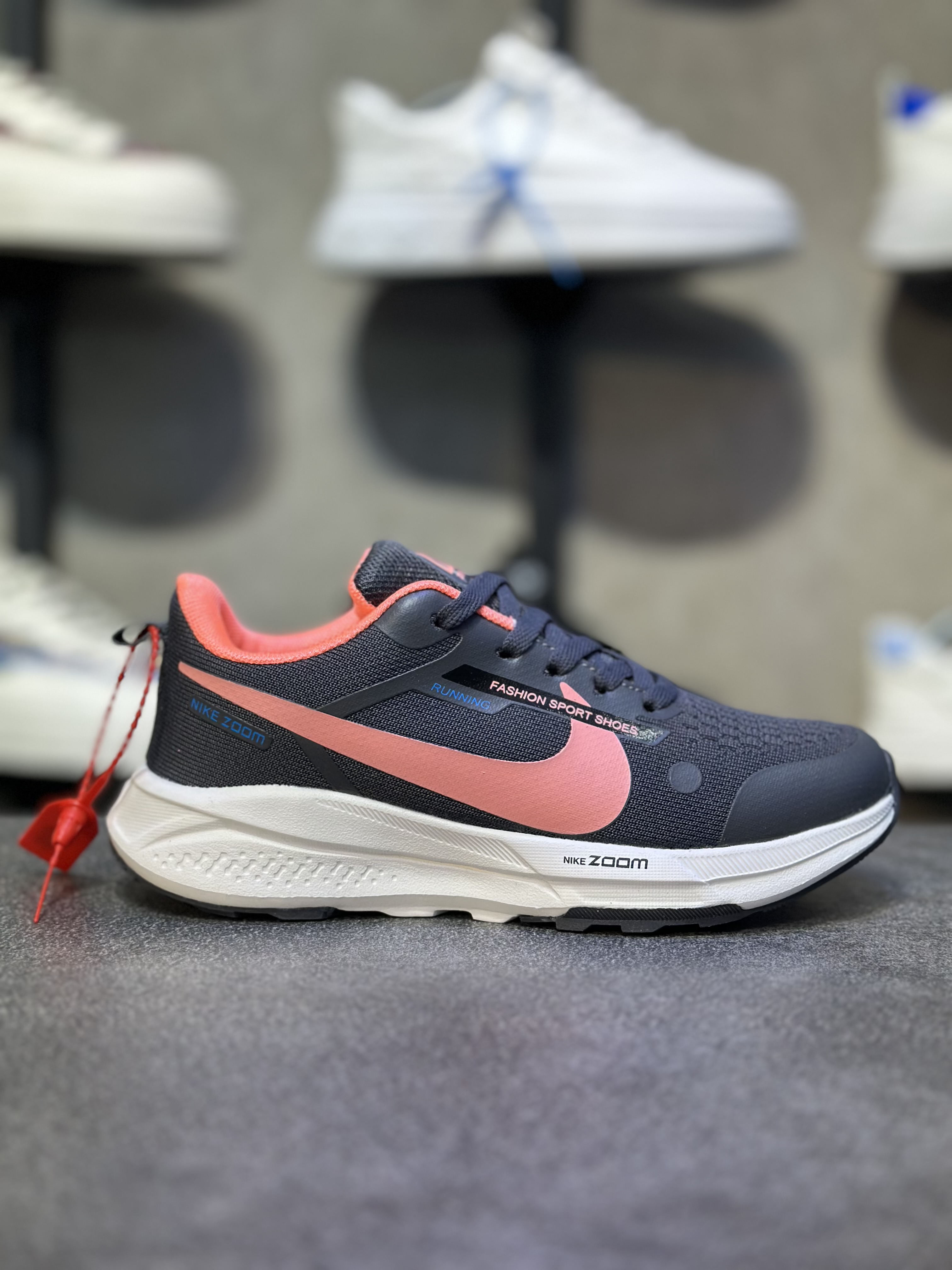 کتونی نایک زوم زنانه خاکستری Nike zoom